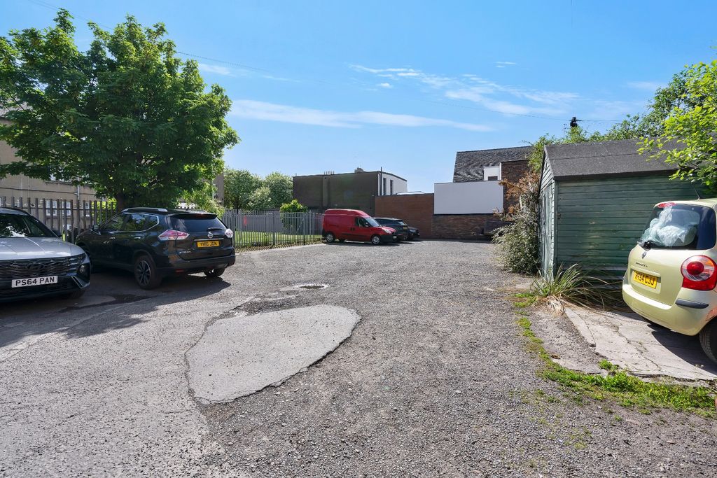Additional image 18 of 2 bed flat for saleDownie Place, East Lothian, Musselburgh EH21