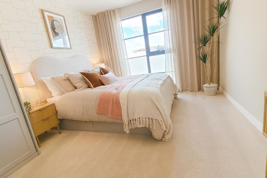 Additional image 5 of 2 bed flat for saleSterling Place, Burlington Road, London KT3