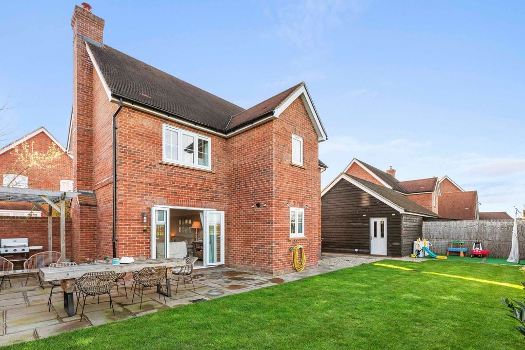 Additional image 15 of 4 bed detached house for saleWayfarers End, Princes Risborough HP27