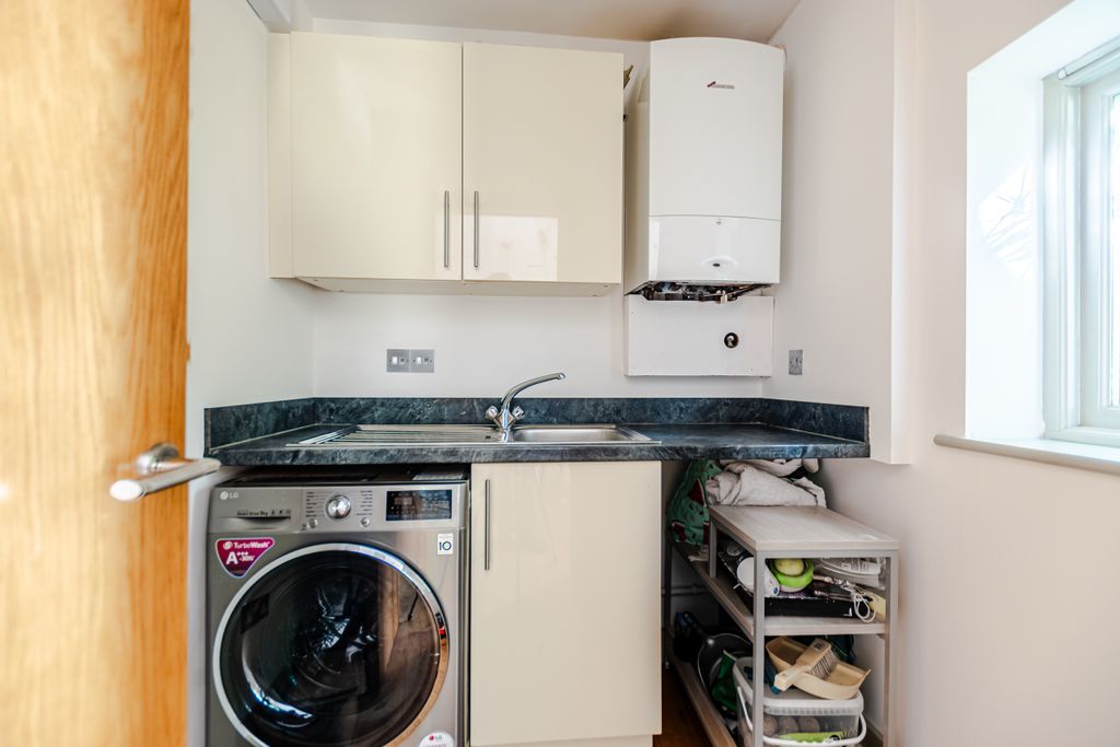 Additional image 10 of 4 bed detached house for saleWetherby Road, Leeds LS8