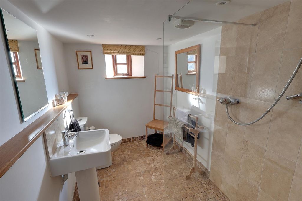 Additional image 22 of 6 bed detached house for saleHopes Hill, Longhope GL17
