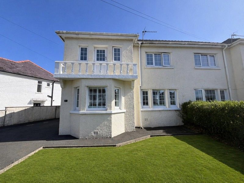 3 bed semi-detached house for saleDiana Road, Llandeilo, Carmarthenshire. SA19