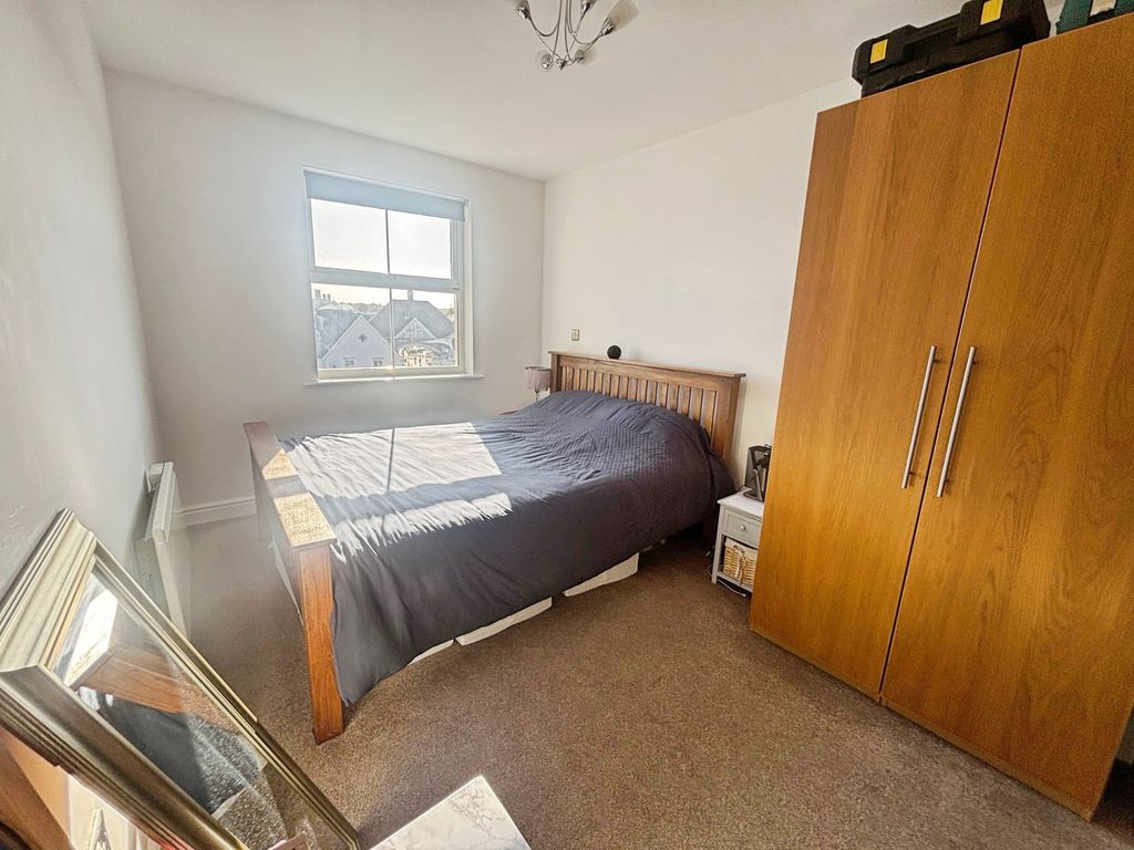Additional image 5 of 2 bed flat for saleOlsen Rise, Lincoln LN2