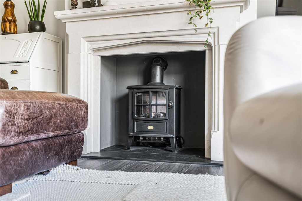 Additional image 7 of 5 bed detached house for saleBeechwood Close, Exning, Newmarket CB8