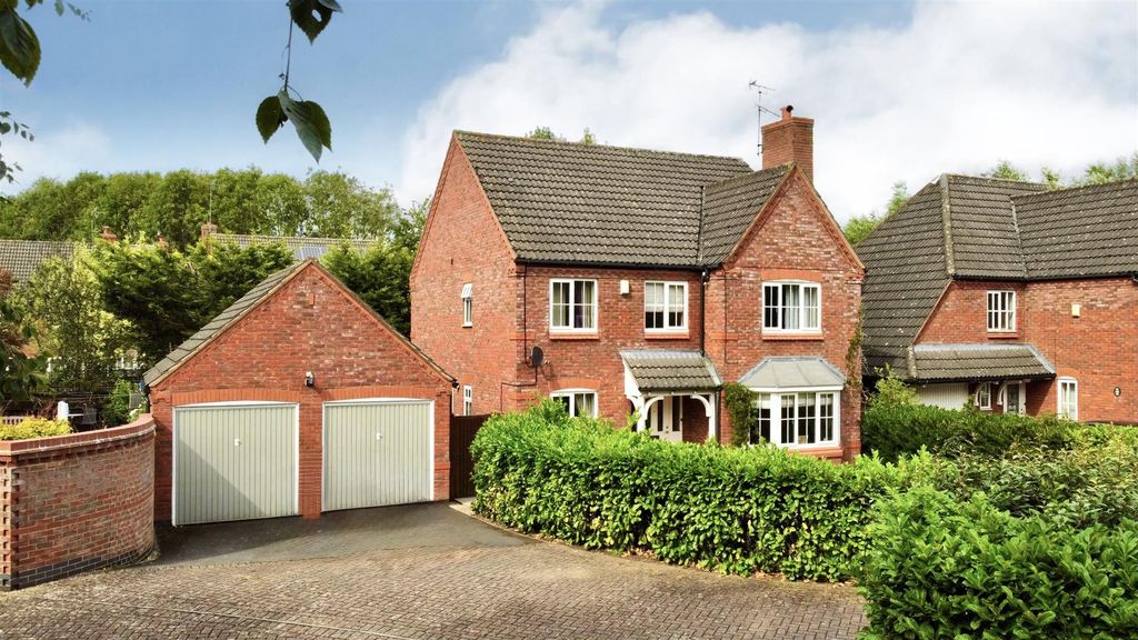 4 bed detached house for saleLilleshall Way, Loughborough LE11