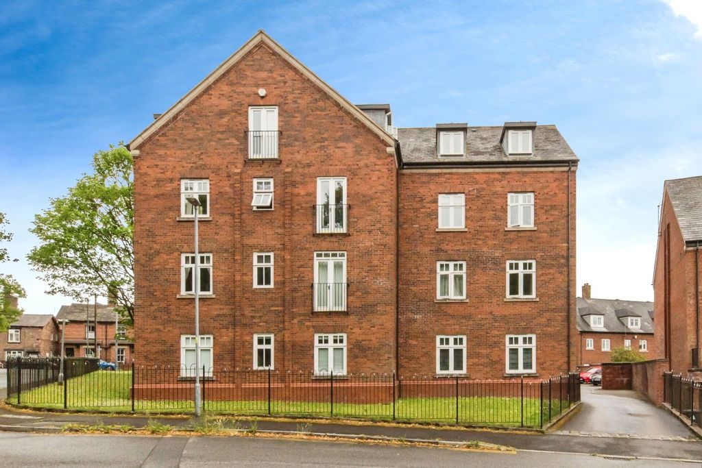 Additional image 13 of 2 bed flat for saleEastgate, Macclesfield, Cheshire SK10
