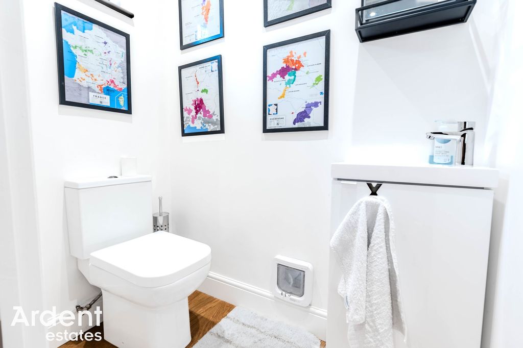 Additional image 8 of 1 bed detached house for saleFriars Lane, Maldon CM9