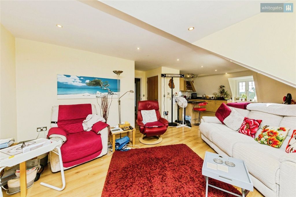 Additional image 6 of 2 bed flat for saleWheelock House, Nantwich, Cheshire CW5
