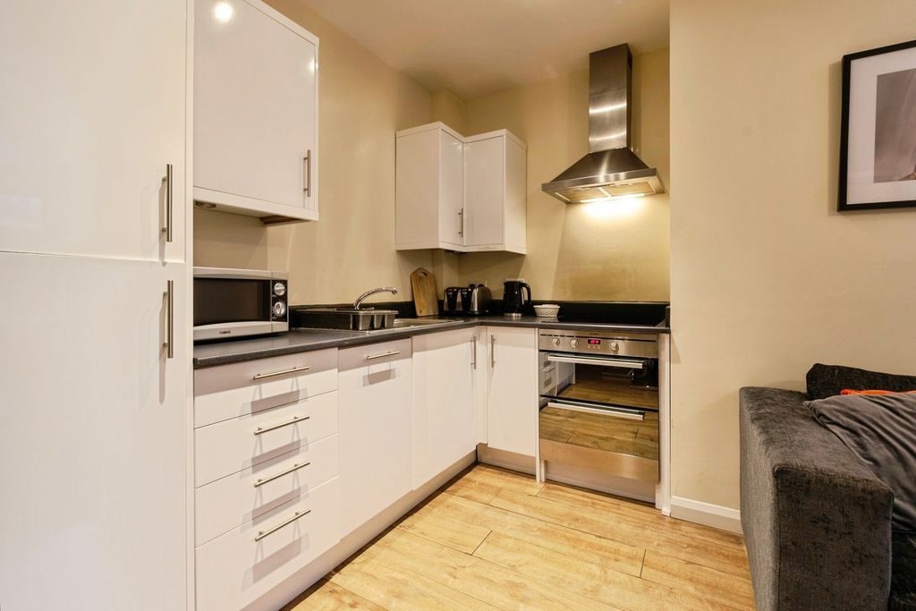 Additional image 6 of 1 bed flat for saleOld Station Road, Newmarket CB8