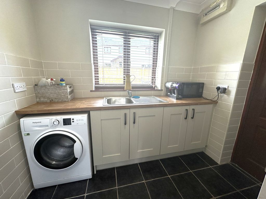 Additional image 5 of 4 bed detached house for saleMaescelyn, Talley, Llandeilo SA19