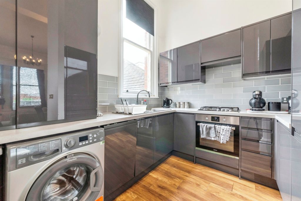 Additional image 11 of 2 bed flat for saleCastle Brewery, Newark NG24