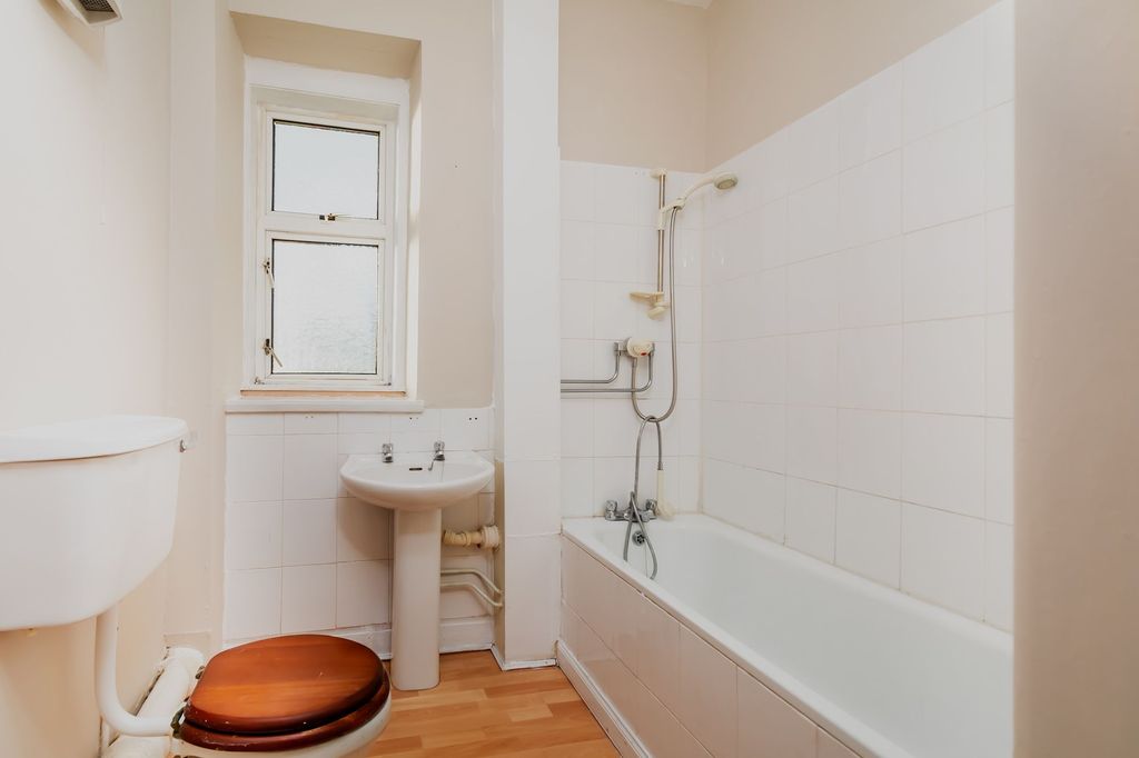 Additional image 17 of 2 bed flat for saleNewbigging, Musselburgh EH21