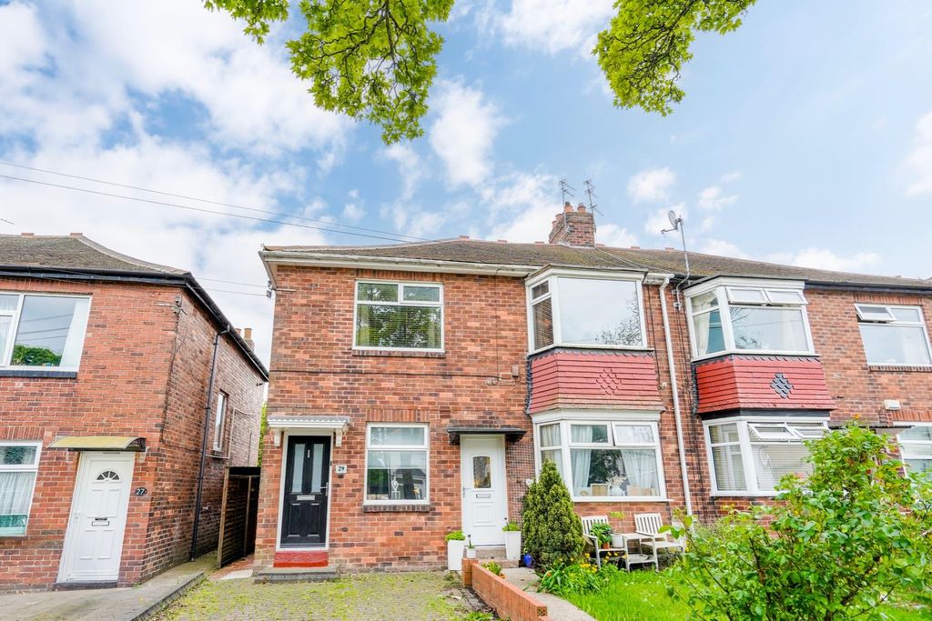 2 bed flat for saleQueen Alexandra Road West, North Shields NE29