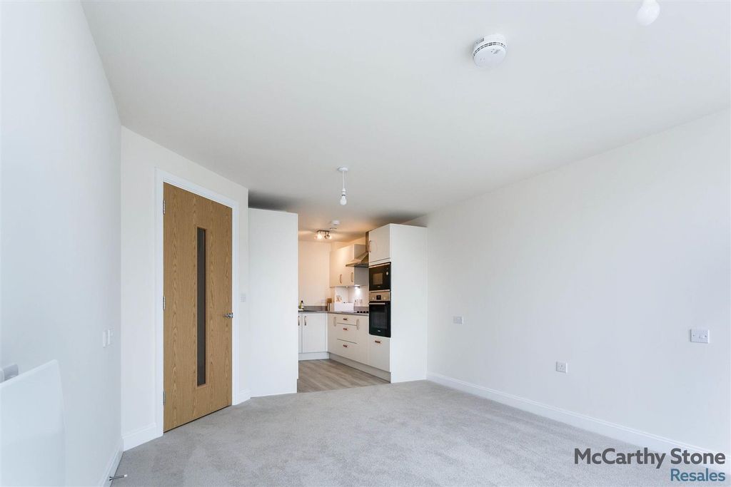 Additional image 3 of 1 bed flat for salePenny House, Teedon Lane, Olney MK46