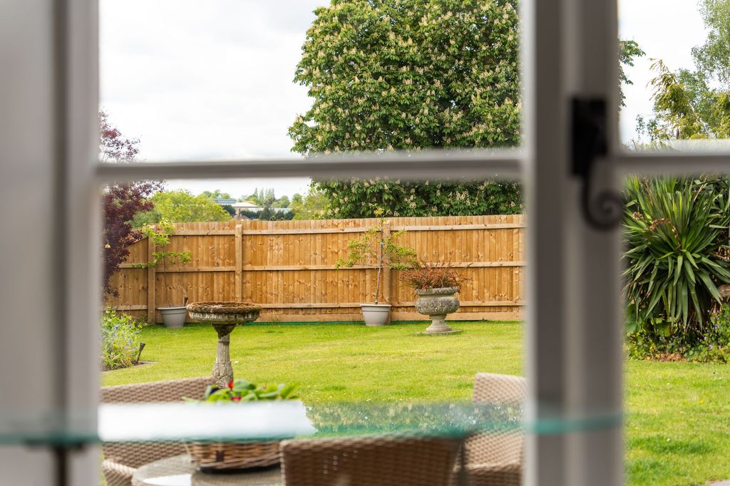 Additional image 12 of 4 bed detached house for saleThe Square, Thurnby LE7