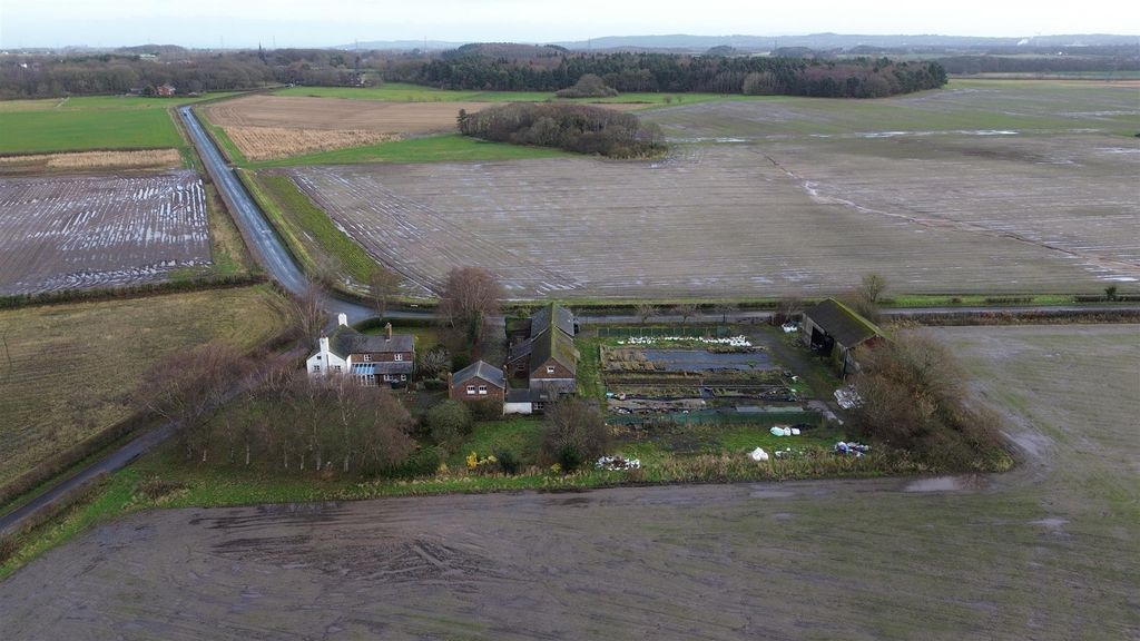 Additional image 10 of 4 bed farmhouse for saleWood End Farm, Nook Lane, Bickerstaffe, Ormskirk L39
