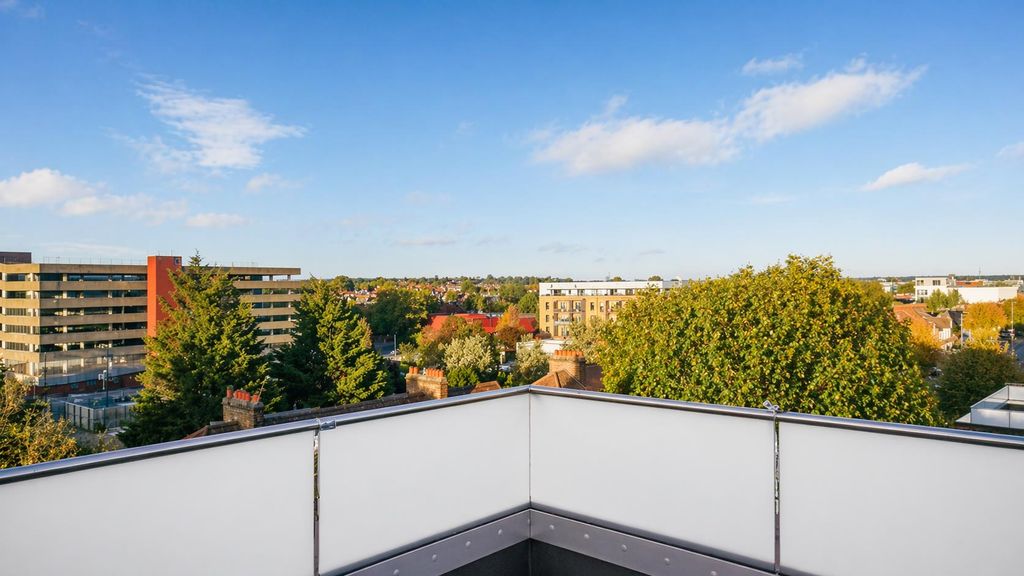 Additional image 14 of 3 bed flat for saleBurlington Road, New Malden KT3