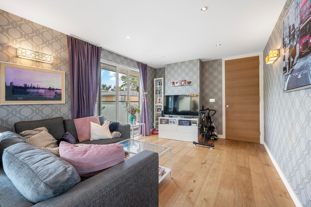 Additional image 20 of 2 bed flat for saleWest Barnes Lane, Raynes Park, New Malden KT3
