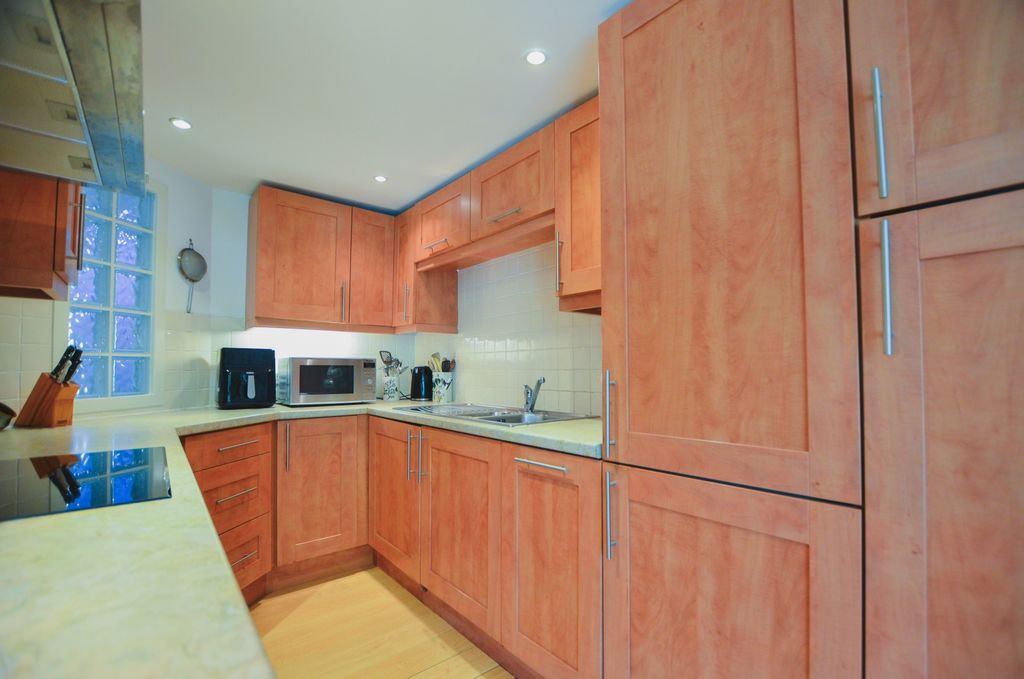 Additional image 7 of 2 bed flat for saleBrunel Quays Great Western Village, Lostwithiel, Cornwall PL22