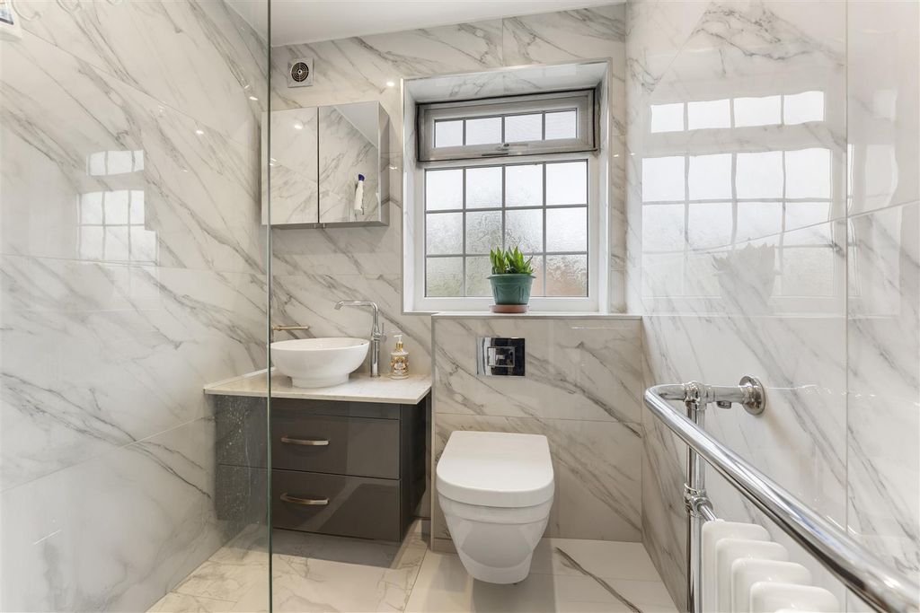 Additional image 16 of 6 bed semi-detached house for saleRushdene Crescent, Northolt UB5