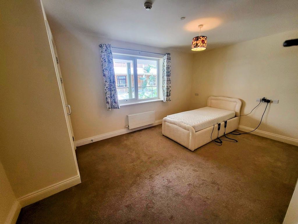Additional image 6 of 1 bed flat for saleThe Limes, Westbury Lane, Newport Pagnell MK16