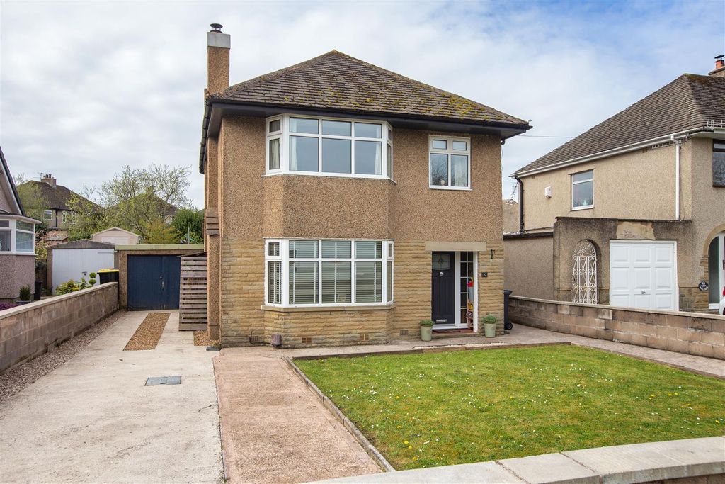 3 bed detached house for saleLentworth Drive, Lancaster LA1