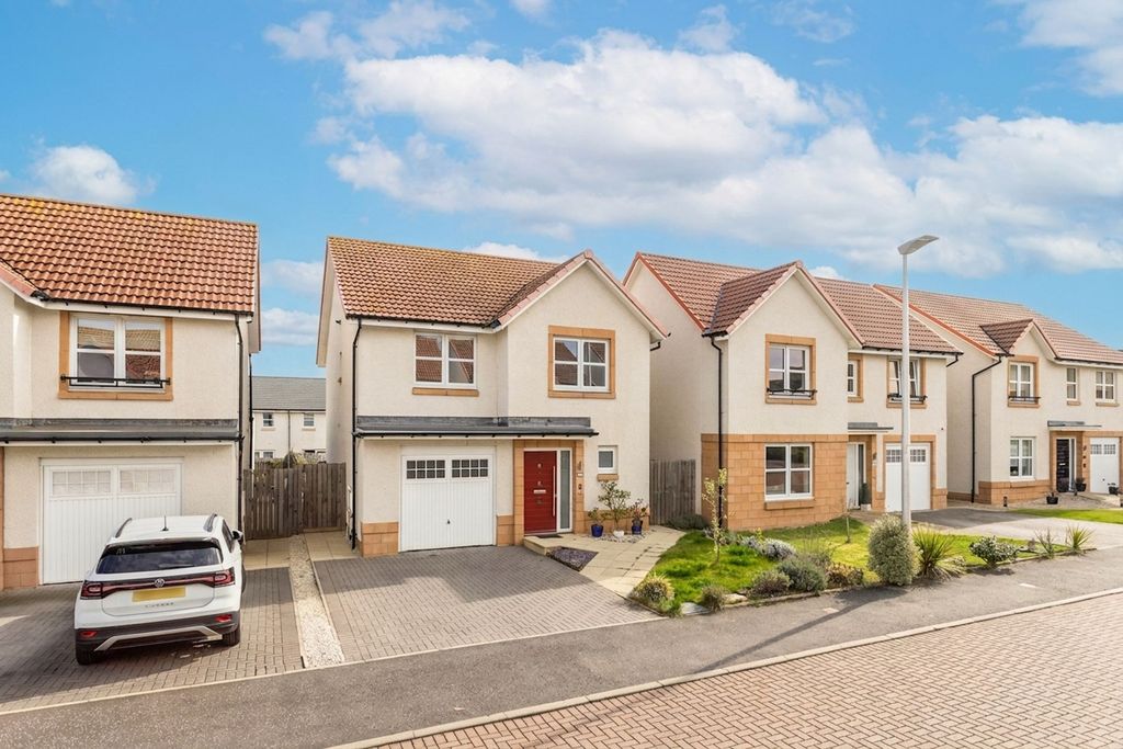 Additional image 5 of 4 bed detached house for saleLongwall Crescent, Newcraighall EH21