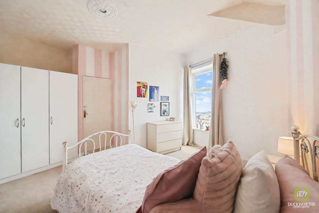 Additional image 11 of 5 bed end terrace house for saleBankhouse Road, Nelson BB9