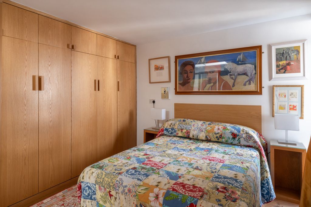 Additional image 27 of 4 bed end terrace house for saleJack House, Portsmouth, Hampshire PO1