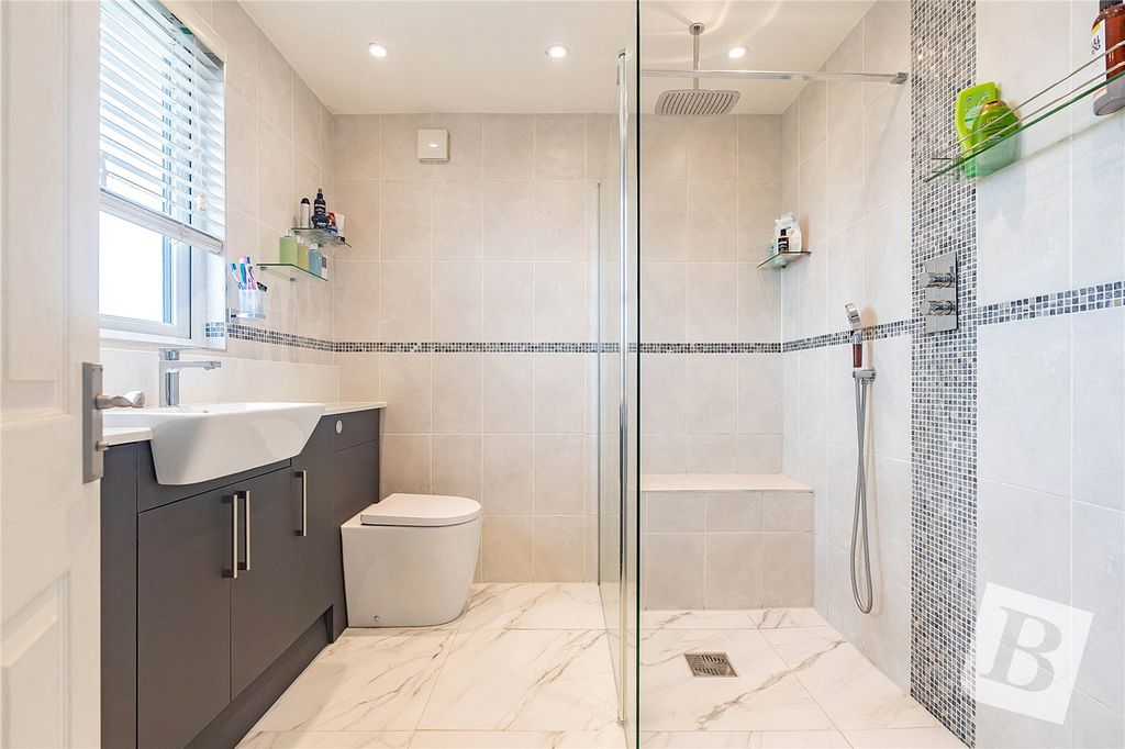 Additional image 12 of 5 bed semi-detached house for saleBrentwood Road, Ongar, Essex CM5