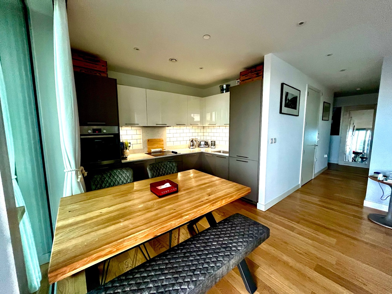 2 Bed Flat, Southwark Bridge Road, SE1, N1 7GU photo 2