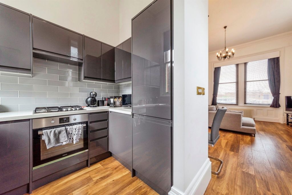 Additional image 12 of 2 bed flat for saleCastle Brewery, Newark NG24