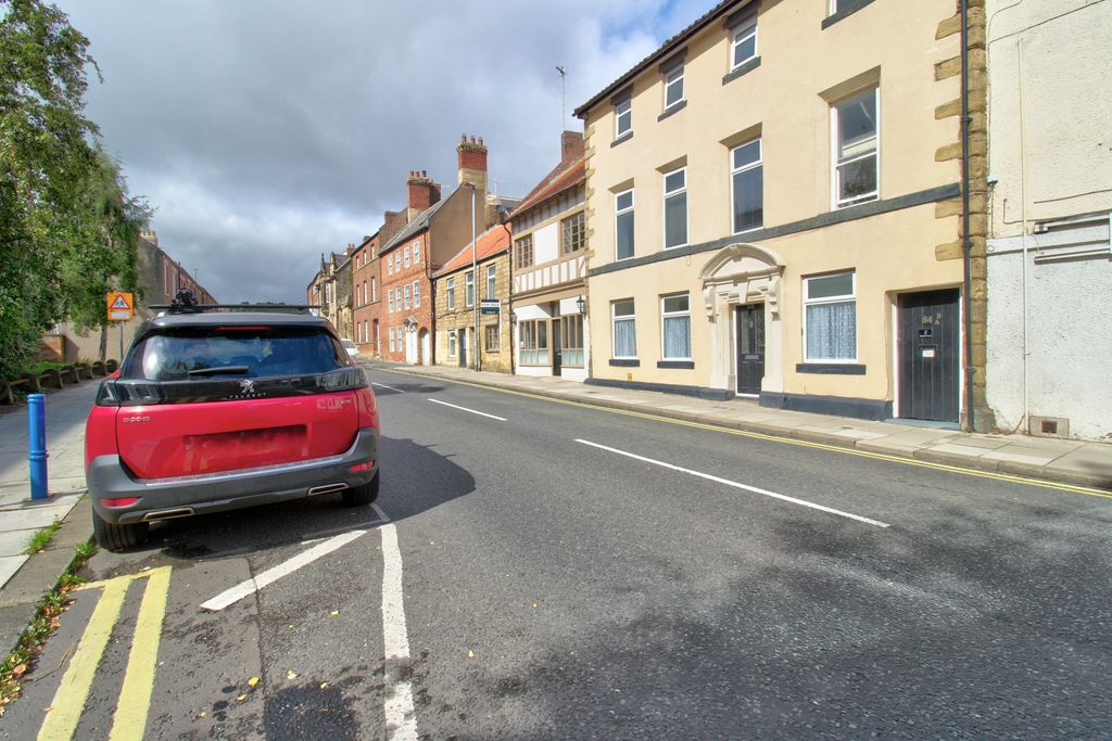 2 bed flat for saleNewgate Street, Morpeth NE61