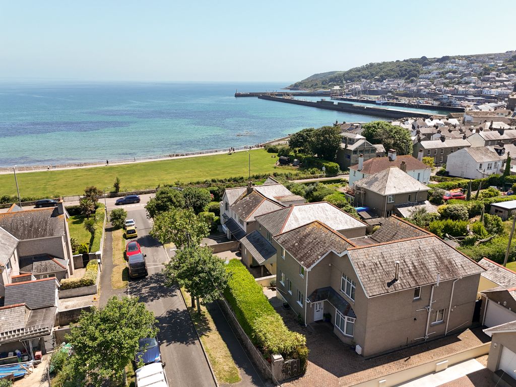 5 bed detached house for saleRock Road, Penzance TR18
