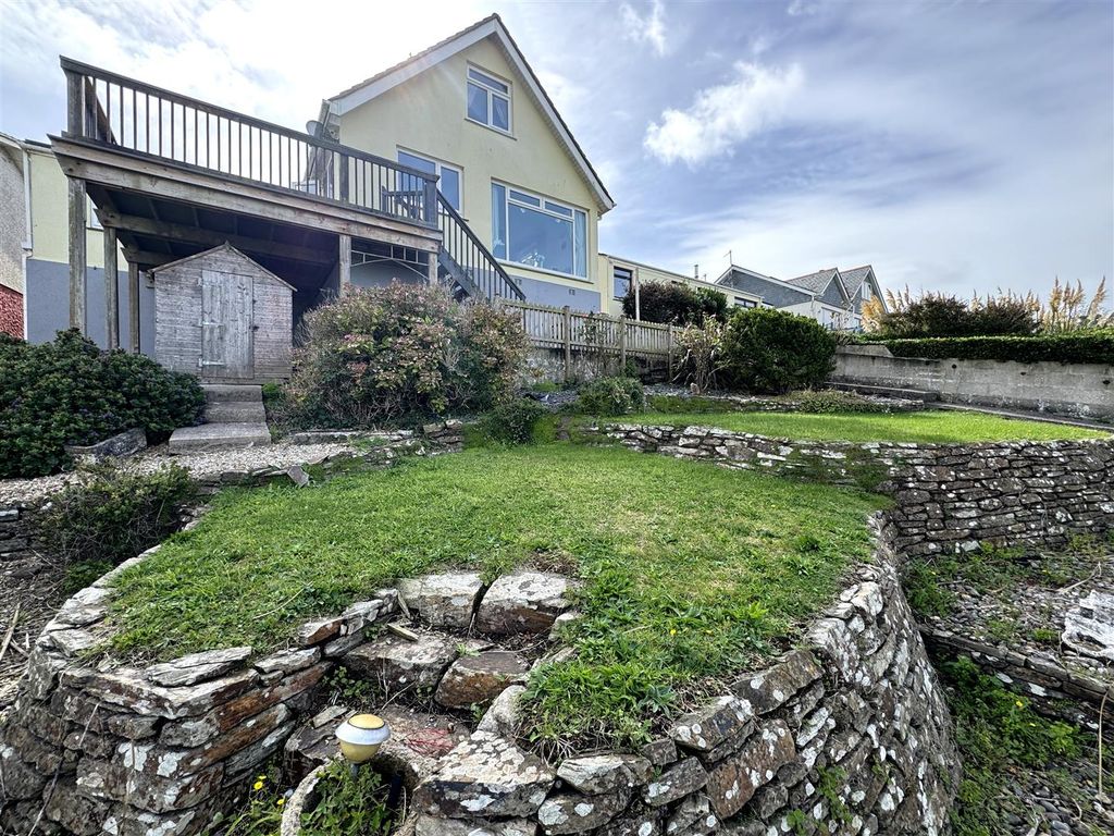 4 bed detached bungalow for saleWheal Leisure, Perranporth, Cornwall TR6