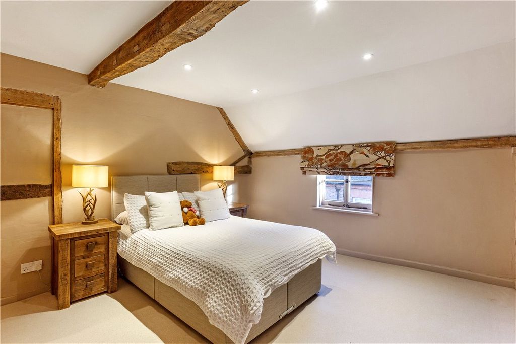 Additional image 11 of 4 bed terraced house for saleSilverless Street, Marlborough, Wiltshire SN8
