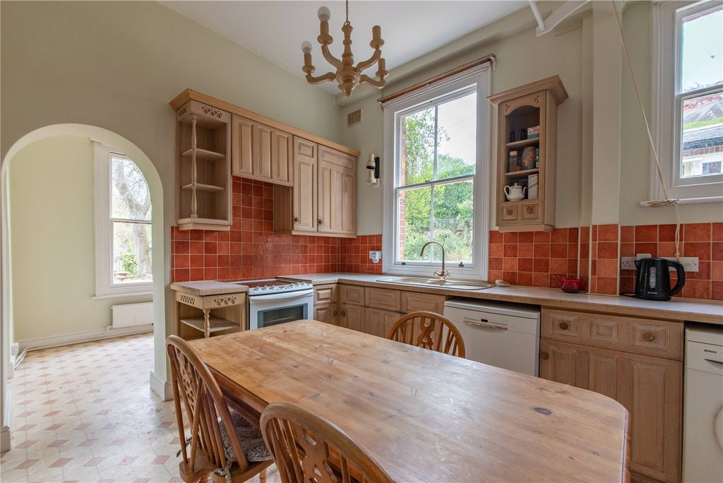 Additional image 12 of 5 bed detached house for saleCroft Lane, Newbury, Berkshire RG14