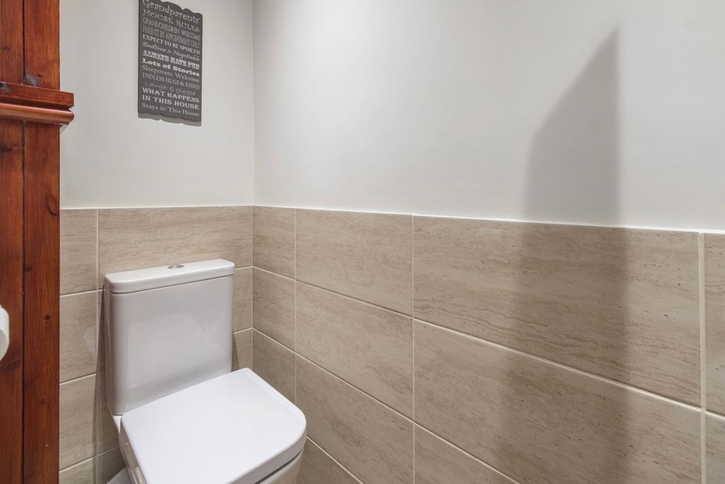 Additional image 12 of 4 bed detached house for saleKnottingley Road, Pontefract WF8