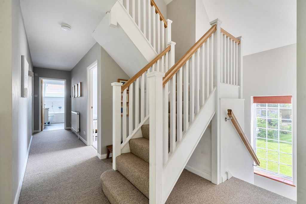 Additional image 19 of 5 bed detached house for saleGrove Road, Newbury RG14