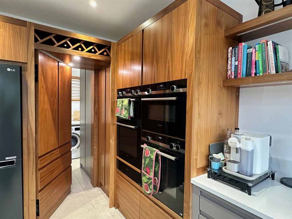 Additional image 21 of 6 bed detached house for saleCrewe Road, Nantwich, Cheshire CW5