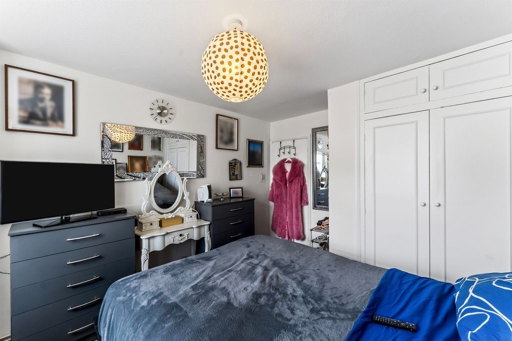 Additional image 10 of 2 bed maisonette for saleWandle Road, Morden SM4