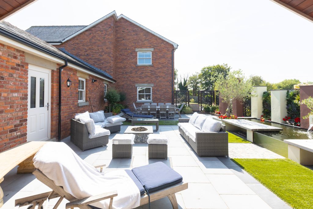 Additional image 32 of 5 bed detached house for saleTudor Avenue, Lea PR4