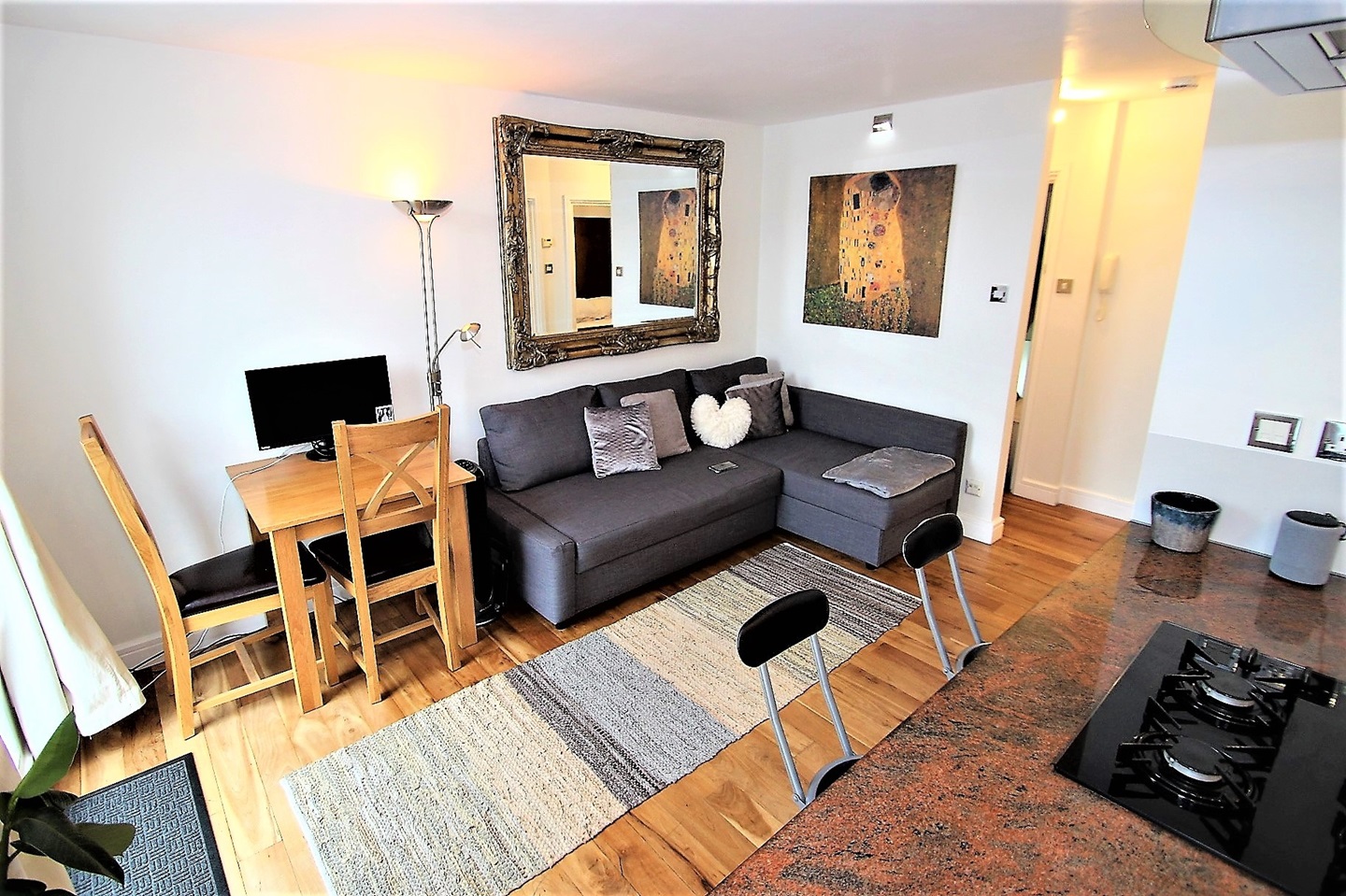 1 Bed Flat, Kennington Road, SE11, N1 7GU