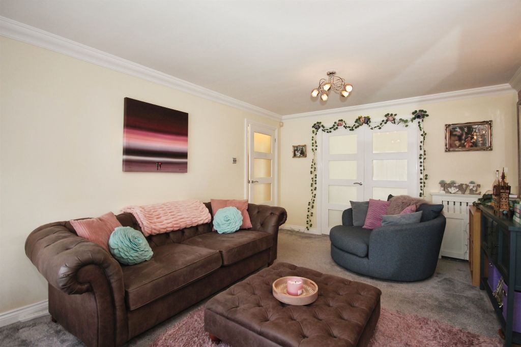 Additional image 3 of 5 bed detached house for saleMedley Grove, Whitnash, Leamington Spa CV31