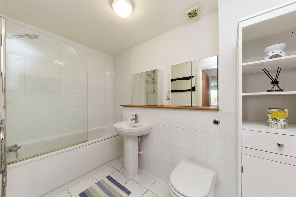 Additional image 8 of 2 bed flat for saleFairfax Court, Barony Road, Nantwich, Cheshire CW5
