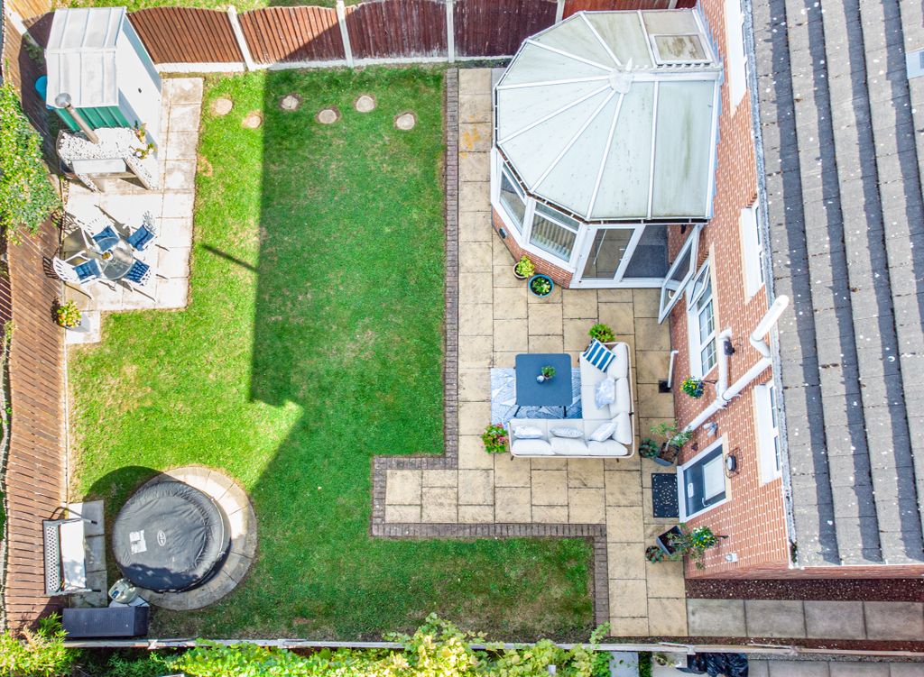 Additional image 33 of 5 bed detached house for saleTroon Close, Normanton, West Yorkshire WF6