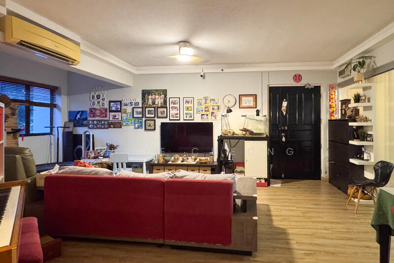 227A Compassvale Drive photo 3