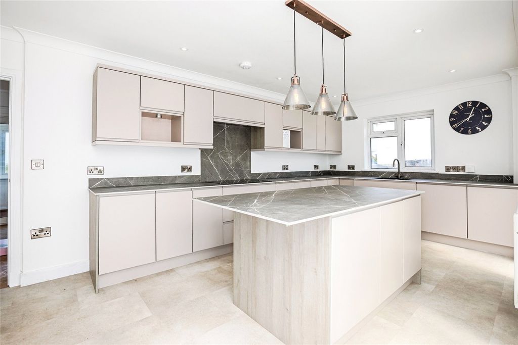 Additional image 9 of 4 bed bungalow for saleHeol Yr Esgob, Llanon, Ceredigion SY23