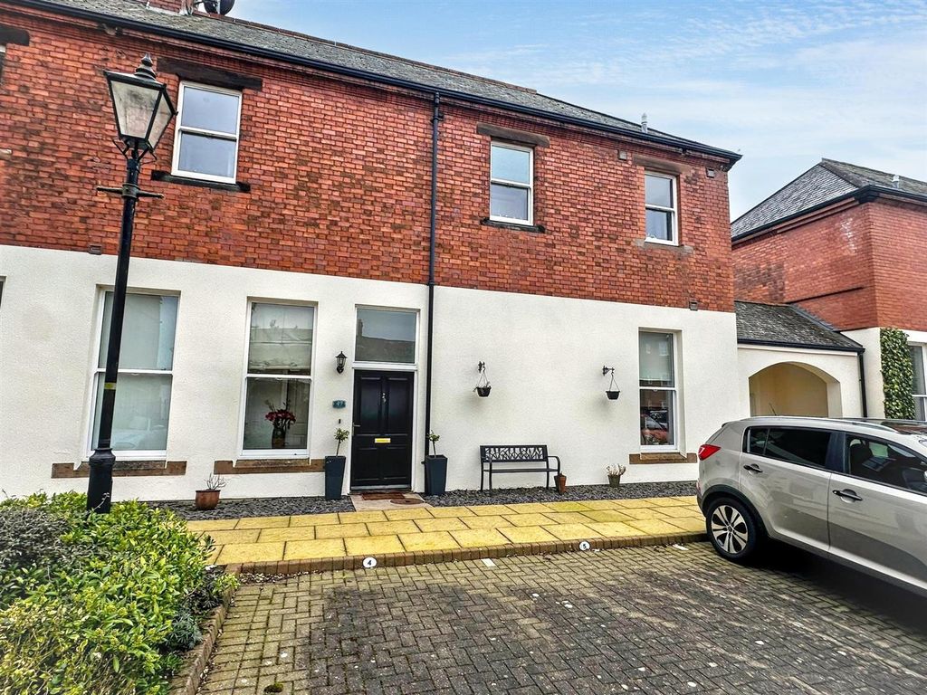 2 bed flat for saleWillow Drive, Cheddleton, Staffordshire ST13