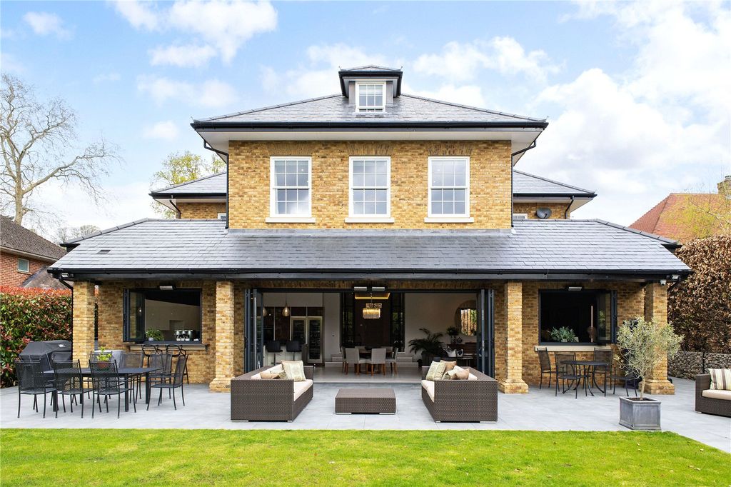 Additional image 17 of 5 bed detached house for saleHenley Road, Marlow, Buckinghamshire SL7